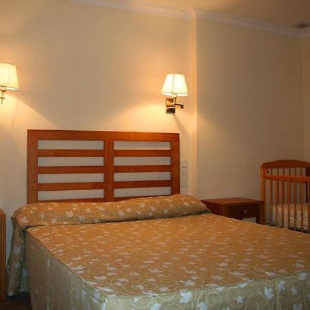 Hostal Margarita La Línea de la Concepción Dış mekan fotoğraf