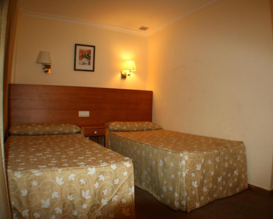 Hostal Margarita La Línea de la Concepción Dış mekan fotoğraf