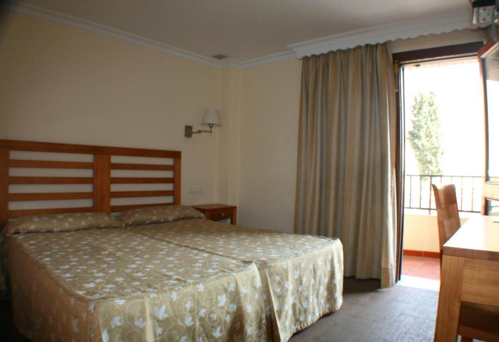 Hostal Margarita La Línea de la Concepción Dış mekan fotoğraf